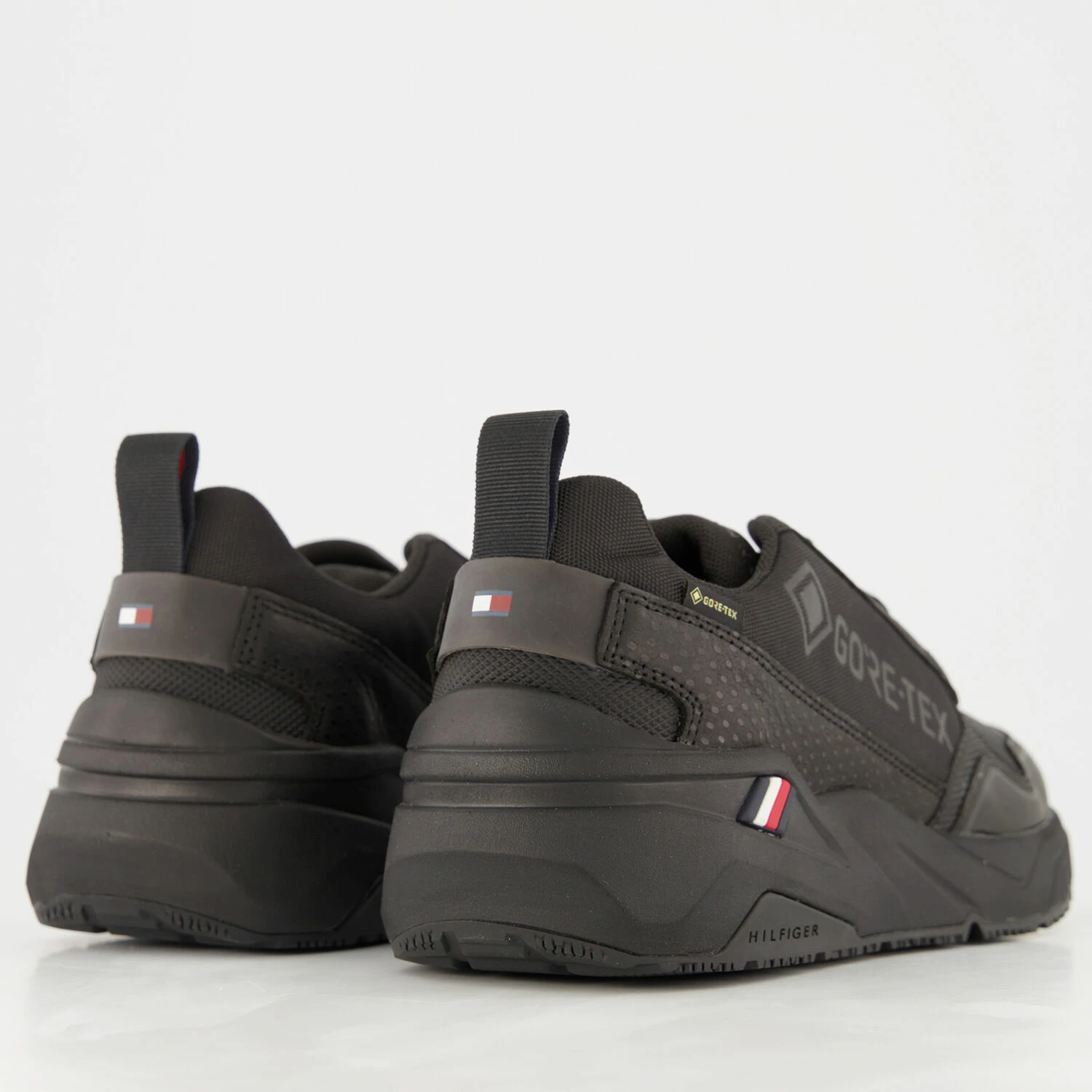 Tommy Hilfiger Black Premium Runner Trainers - Image 2