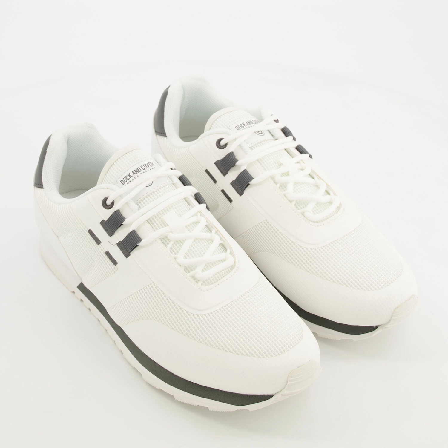 Duck And Cover White Cashfare Trainers